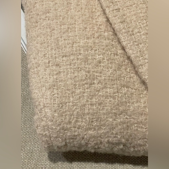 Eileen Fisher Boucle Lined Wool Jacket / Blazer In Cream/Ivory Size M - Picture 14 of 15